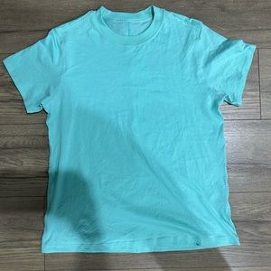 Lululemon size 6 athletic top